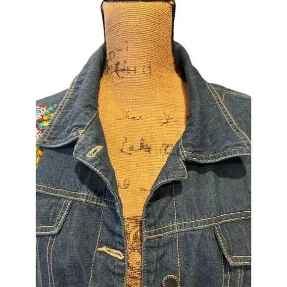 Tudor Court Women's XL Denim Jacket Blue Embellished Floral Casual - Picture 7 of 13